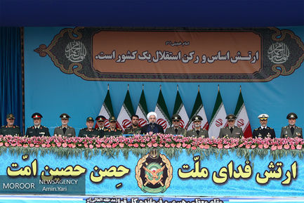 رژه روز ارتش با حضور رییس جمهوری
