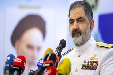 حضور کشورهای غیر دوست در آب‌های منطقه، توجیه ندارد