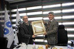 احمد سعیدبخش مدیرعامل هلدینگ آتیه فولاد نقش جهان شد