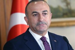 امیدواریم دولت بایدن تحریم ‌های اعمال شده علیه ایران را لغو کند