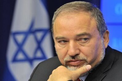 وزیر جنگ رژیم صهیونیستی بار دیگر ساکنان نوار غزه را تهدید کرد
