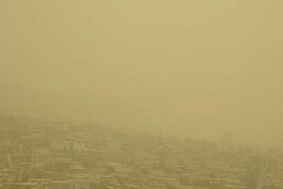 ریزگردها هوای ایلام را برای دومین روز متوالی در وضعیت هشدار قرار داد