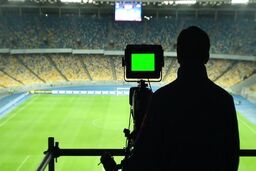 پخش زنده دیدارهای پرسپولیس، استقلال و سه بازی دیگر