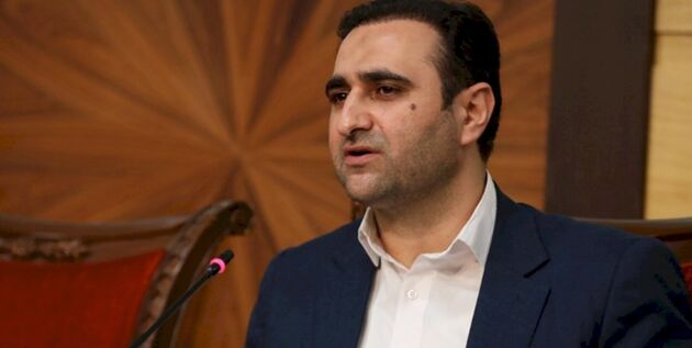راهنمایان پیشگامان صنعت گردشگری با گردشگران خارجی هستند