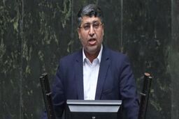 صندوق ذخیره فرهنگیان تبدیل به حیاط خلوت افراد ناتوان و ضعیف شده است