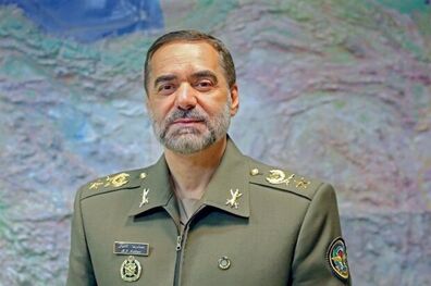 فرایند صنعتی سازی ساختمان امروز در وزارت دفاع صورت می‌گیرد