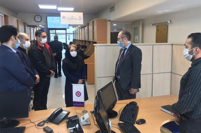 بازدید معاون فناوری اطلاعات بانک ایران زمین از مرکز ارتباط با مشتریان