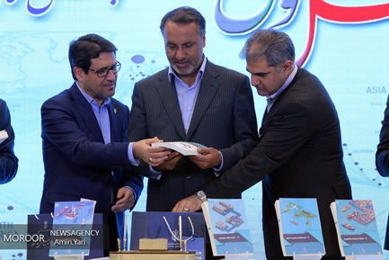 امضای تفاهم نامه سرمایه گذاری وزارت راه با بخش خصوصی