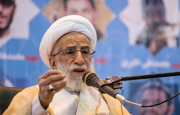دولت‌های مقتدر برای همیشه جریان‌های تکفیری را ریشه‌کن کنند