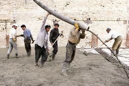 نیروی کار داخلی در اولویت اشتغال کشور است 