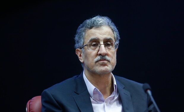 رشد ۴ درصدی اقتصاد نیازمند جذب سرمایه گذاری خارجی است
