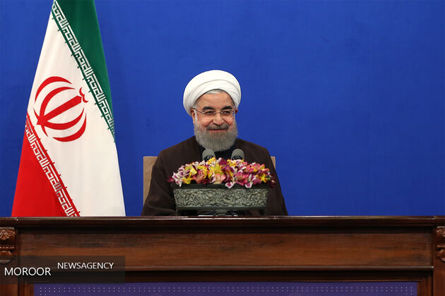 دیگر زمان از پشت بام پایین انداختن ها گذشته است/ خوشحالم امروز همه می گویند باید صدای مردم را شنید