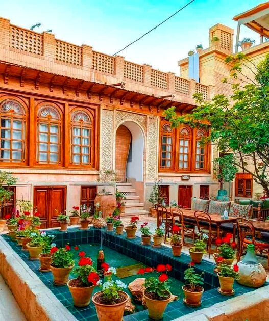 عکس/ عمارت تاریخی فیل شیراز
