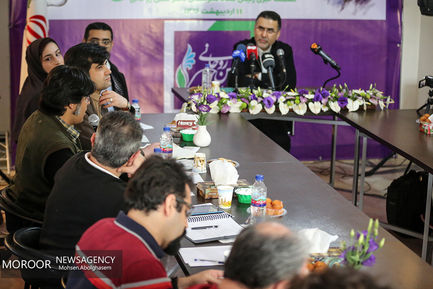 نشست خبری رییس ستاد هنرمندان روحانی