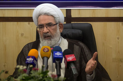 نمی توان با رفتار قهری مساله حجاب را حل کرد