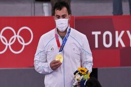 پاداش پای سکوی زارع و گنج‌زاده پرداخت شد