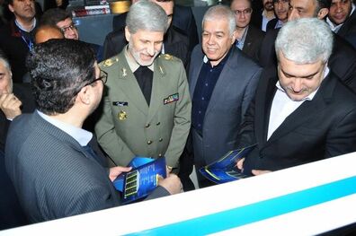 افتتاح خط تولید تایر خودروهای تاکتیکی با حضور وزیر دفاع