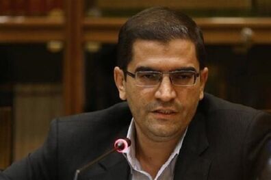 افراد بازنشسته می‌توانند تنها مشاور باشند/حضور بازنشستگان در فدراسیون فوتبال جرم است