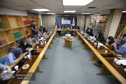 نشست خبری مدیرکل مرکز هنرهای تجسمی