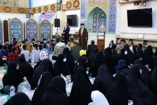  انسان در زندگی خود نباید تسلیم محدودیت‌ها شود
