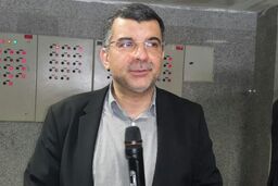 ۱.۵ تخت بیمارستانی به ازای هر هزار نفر در کشور وجود دارد