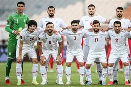 سرمربی تیم ملی نباید با تصمیمی احساسی انتخاب شود