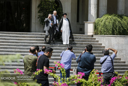 حاشیه آخرین جلسه هیات دولت یازدهم