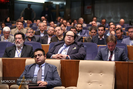 همایش فرصت های سرمایه گذاری در صنعت حمل و نقل ریلی