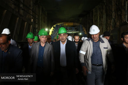 بازدید شهردار از پروژه های عمرانی شهر تهران