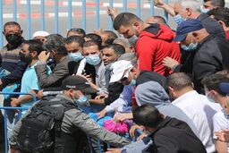 بازداشت ۴۷۰ فلسطینی در جریان درگیری‌های روز گذشته در مسجدالاقصی
