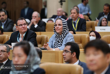 ﻿همایش بین المللی مقابله با گرد و غبار