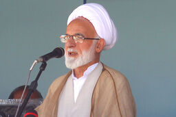 دولت حل مشکلات واحدهای صنعتی استان مرکزی را مدنظر قرار دهد