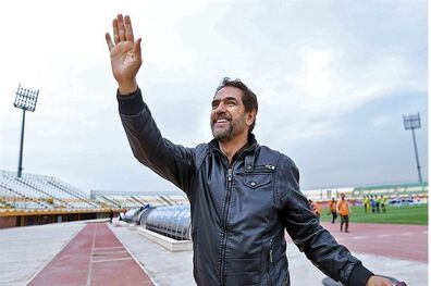 فیروز کریمی سرمربی صنعت نفت شد