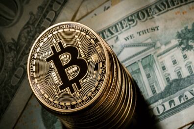 قیمت بیت‌کوین و ارز‌های دیجیتال، امروز ۲ بهمن ۱۴۰۲ مشخص شد
