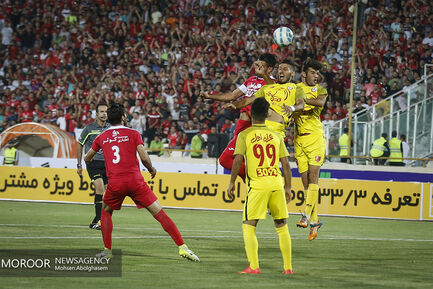 سوپر جام فوتبال دیدار تیم های پرسپولیس و نفت