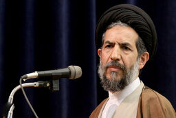 ابوترابی فرد خطیب نماز جمعه 4 آبان شد
