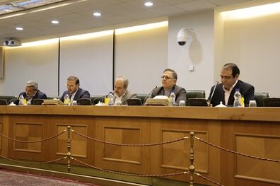 هنگ کنگ دروازه ای برای گسترش همکاری ها با شرق است