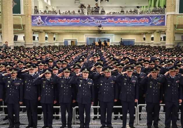 فرماندهان نهاجا با رهبر معظم انقلاب اسلامی دیدار کردند