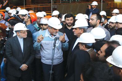 توسعه شرکت فولاد مبارکه ثمره خود باوری و تلاش پولاد مردان ایران اسلامی است