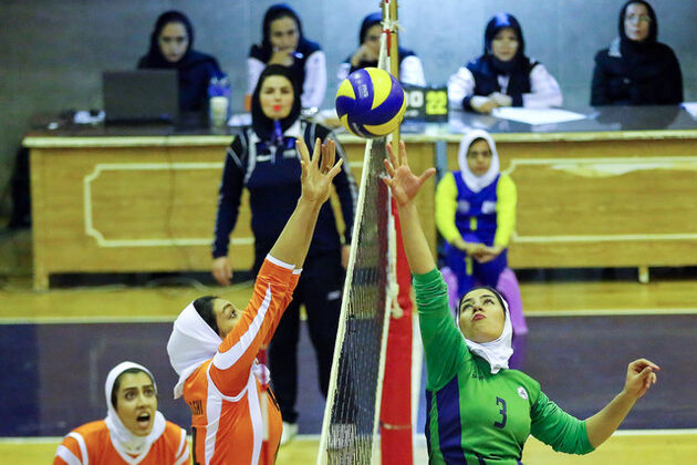 کار آسان ذوب‌آهن برای قهرمانی نیم فصل لیگ برتر والیبال بانوان