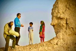 مستند آب، باد، خاک، نان به ۲ جشنواره جهانی می رود