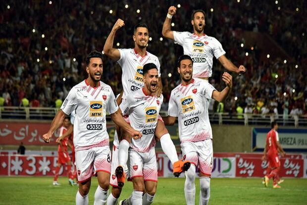 برتری پرسپولیس مقابل پدیده در نیمه نخست