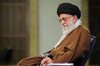 صف‌های نماز جماعت، صفوف فعالیت‌های اجتماعی را پدید می‌آورد