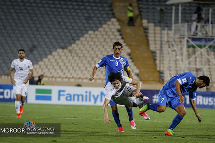 دیدار تیم های ملی فوتبال ایران و ازبکستان
