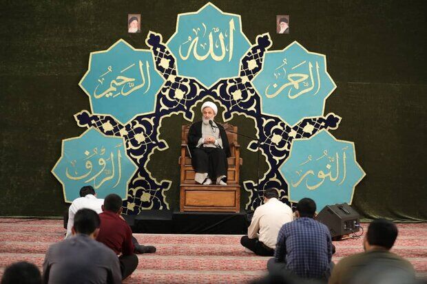 برنامه «تنها مسیر» در شبکه پنج سیما روی آنتن می رود