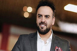 شلوار خجالت آور بهرنگ علوی