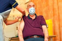 توزیع واکسن های کرونا در بیش از ۱۰۰ کشور جهان از طریق برنامه کوواکس