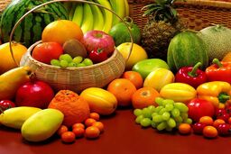 هیچ نیازی به واردات میوه نیست