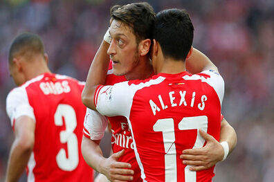 اوزیل و سانچز در آستانه تمدید قرارداد

