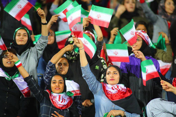 ۵ ورزشگاه مجوز حضور بانوان را گرفتند